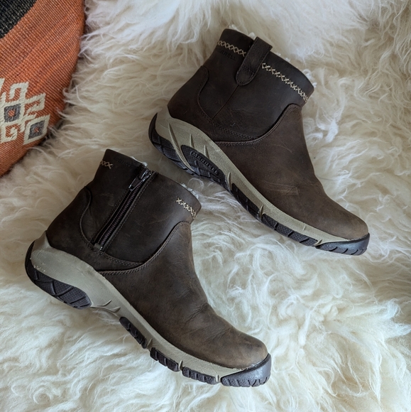Merrell Winter Boots - Brown - Picture 6 of 11